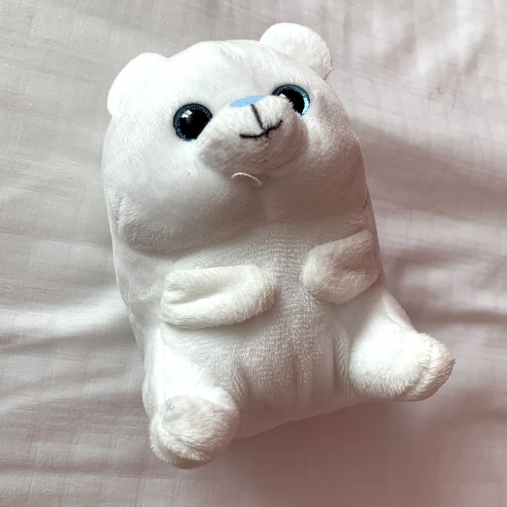 very cute he’s just been stored away though he needs to fine some one new :)